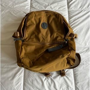 Lululemon burnt camel 22L backpack